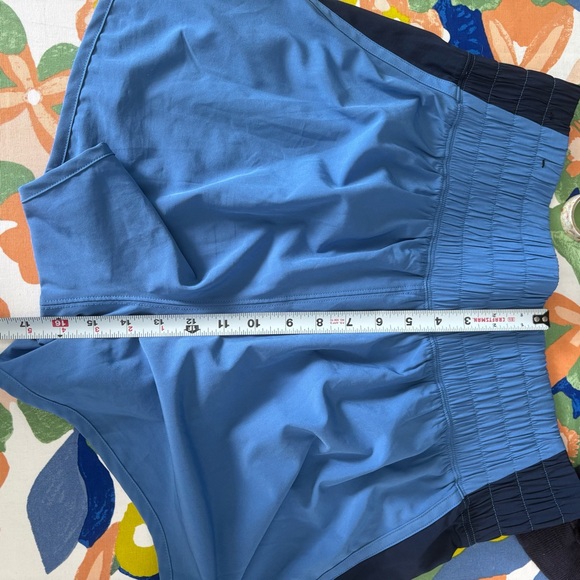 YPB by Abercrombie & Fitch Two-Tone Blue Athletic Shorts - Picture 7 of 8